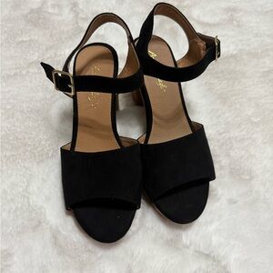 American Eagle Outfitters Black Sandals